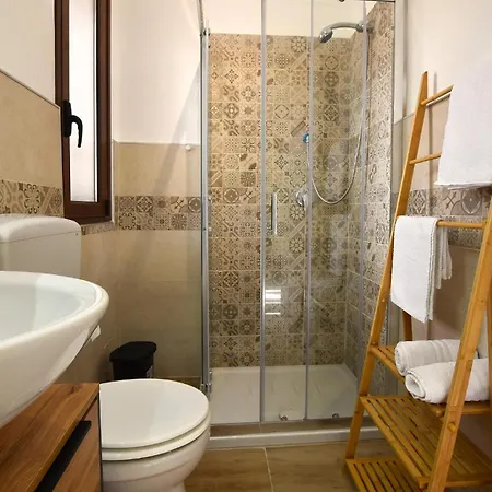 Holiday home Lovely In Trappeto With Wifi